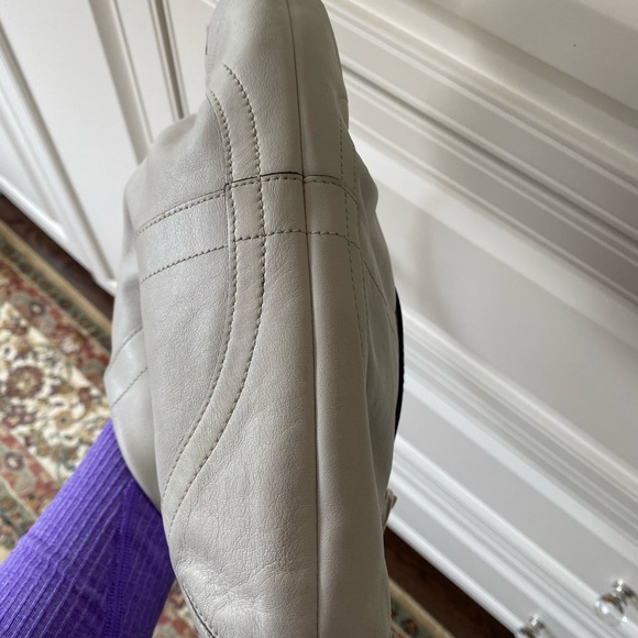 Authentic Coach Purse - Picture 5 of 5